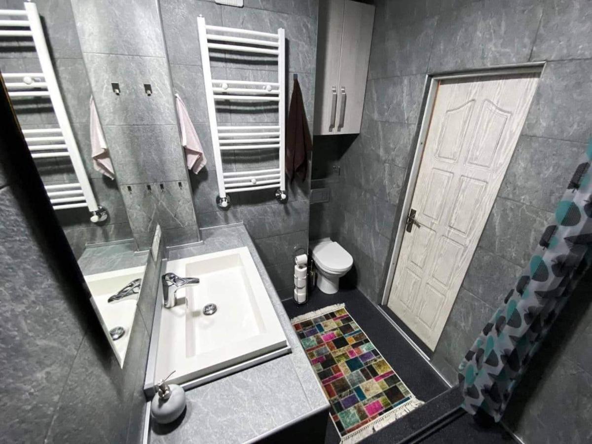Fantastic Central Apartment Chişinǎu Buitenkant foto