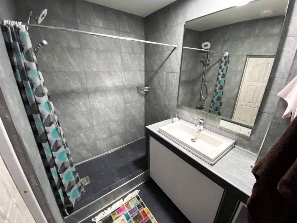 Fantastic Central Apartment Chişinǎu Buitenkant foto
